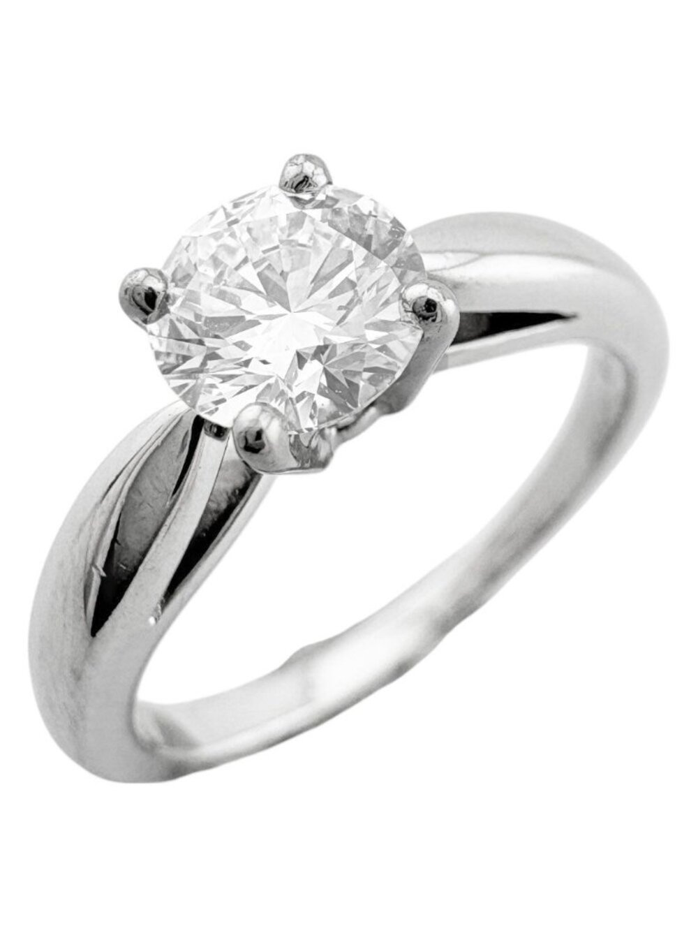 Van Cleef & Arpels Bonheur Solitaire Ring Platinum Diamond